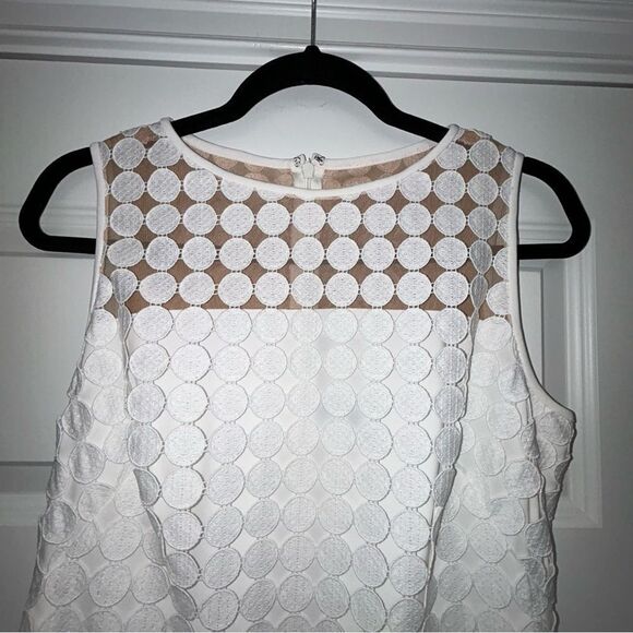 LAUREN Ralph Lauren Geometric Polka Dot Overlay Sleeveless Sheath Dress - Picture 5 of 11